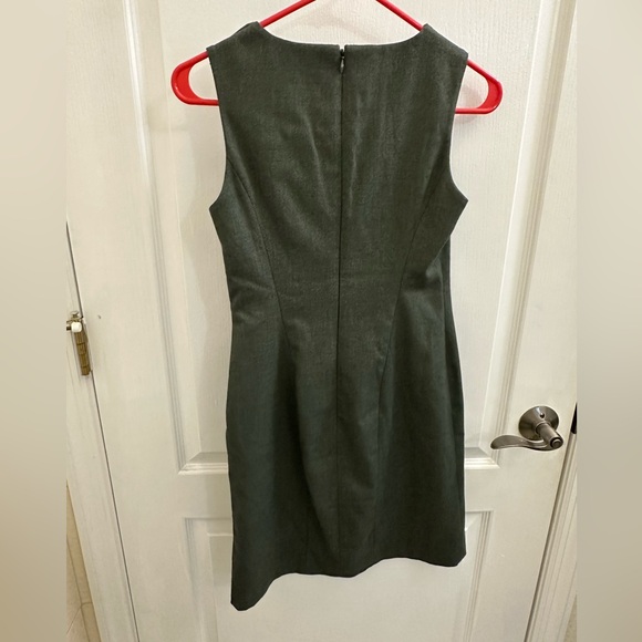 Banana republic corporate dress- work attire- size 00 - Picture 5 of 5